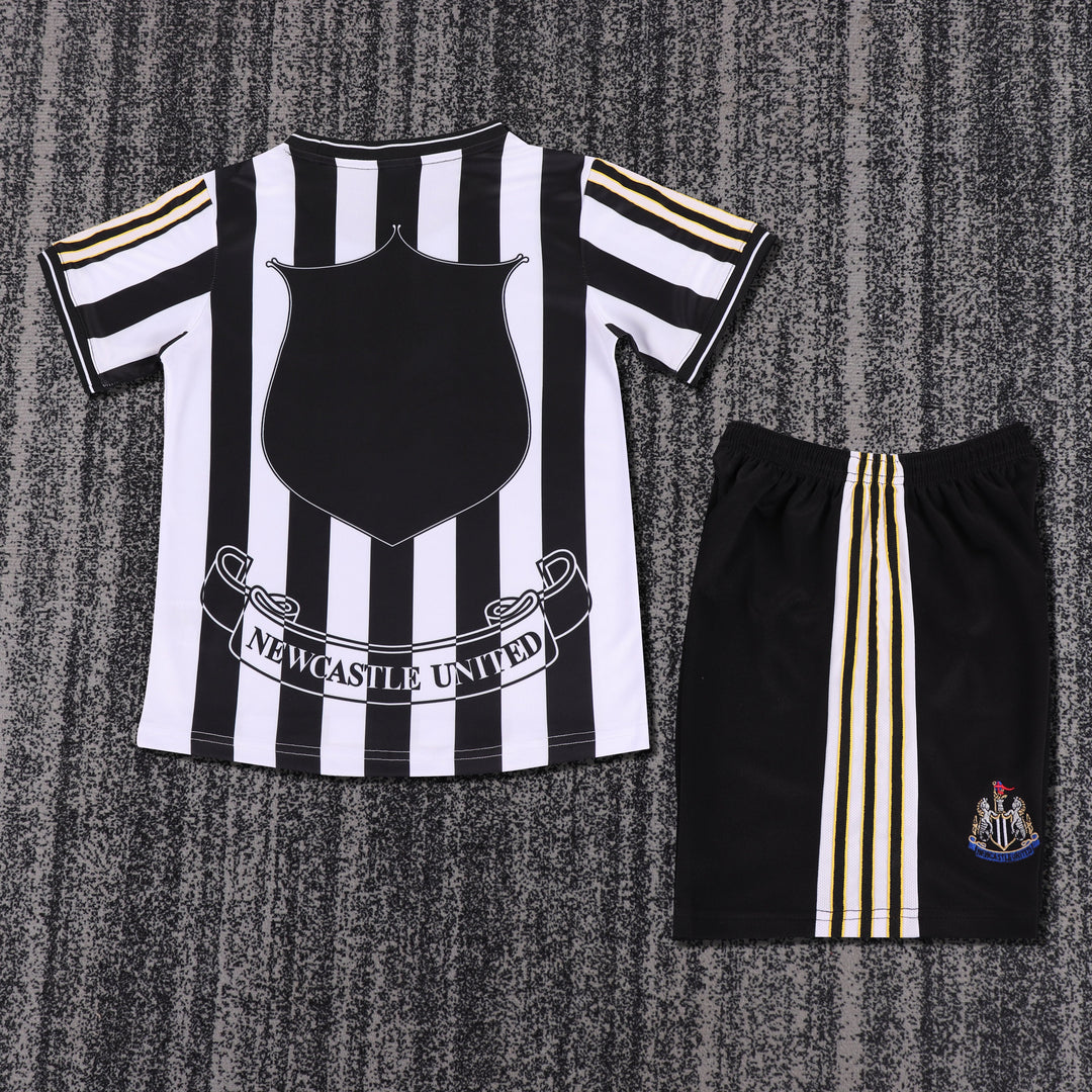 Camisa Retrô Newcastle 1997/99 Home Infantil – Belt Sports