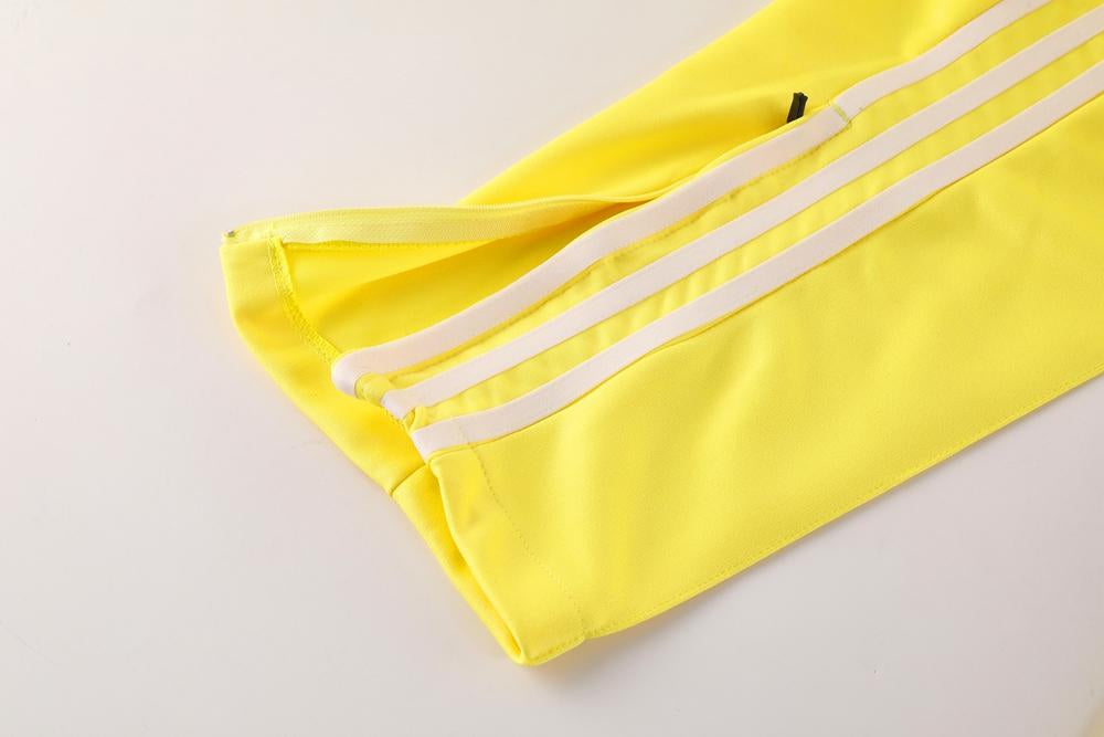 Conjunto Adidas Originals - Amarelo