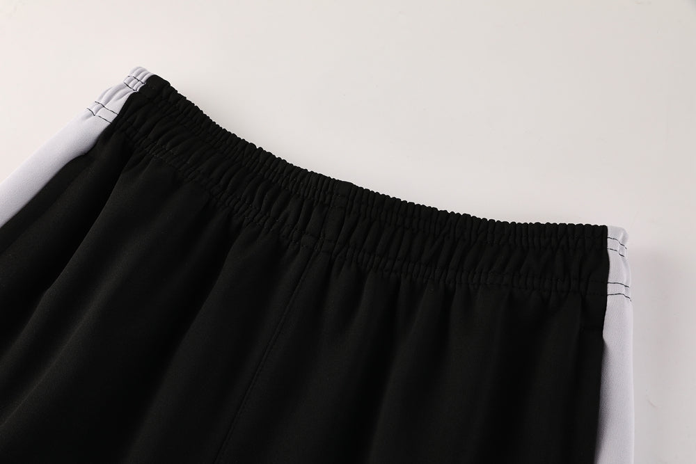 Conjunto Nike - Branco/Preto