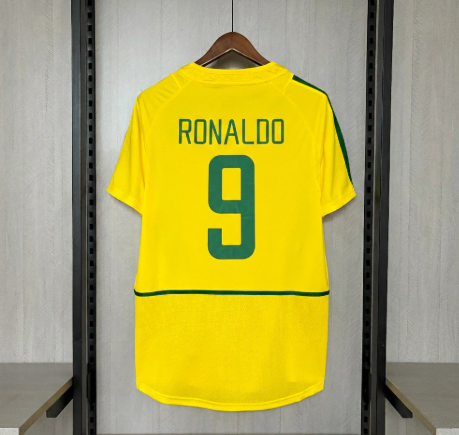 Camisa Retrô Brasil 2002 Home - Ronaldo #9 (Pronta Entrega)