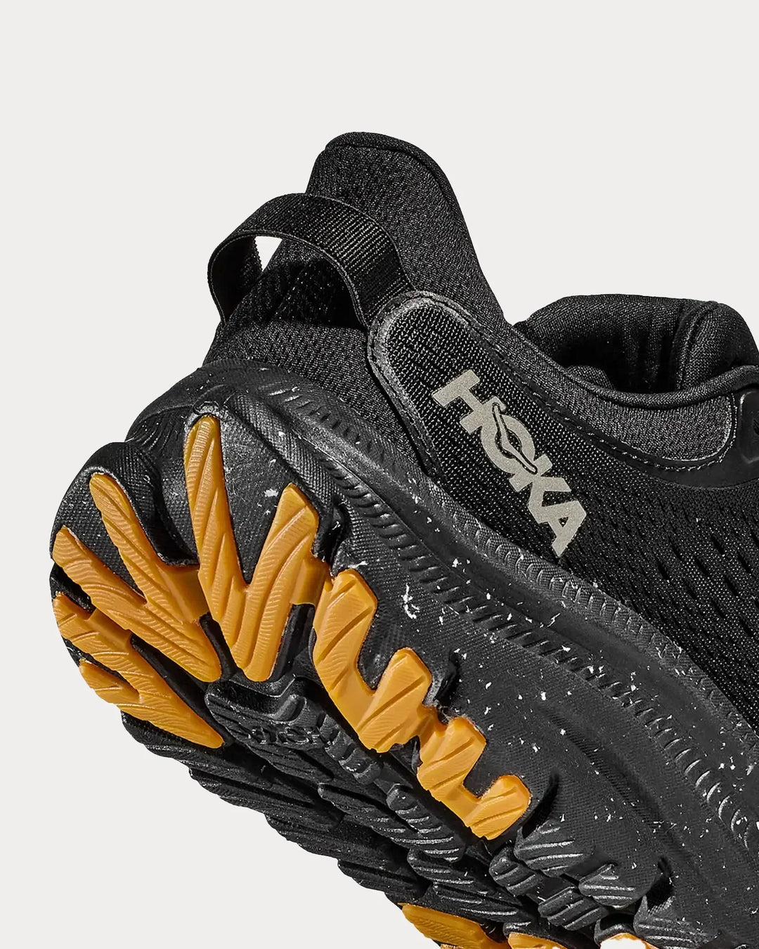 Hoka Kawana 2 – Preto