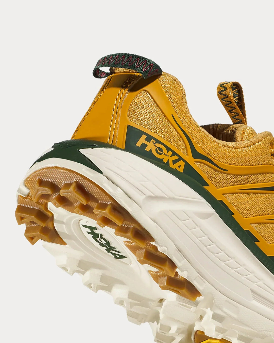 Hoka Mafate Three2 - Amarelo Dourado/Bege