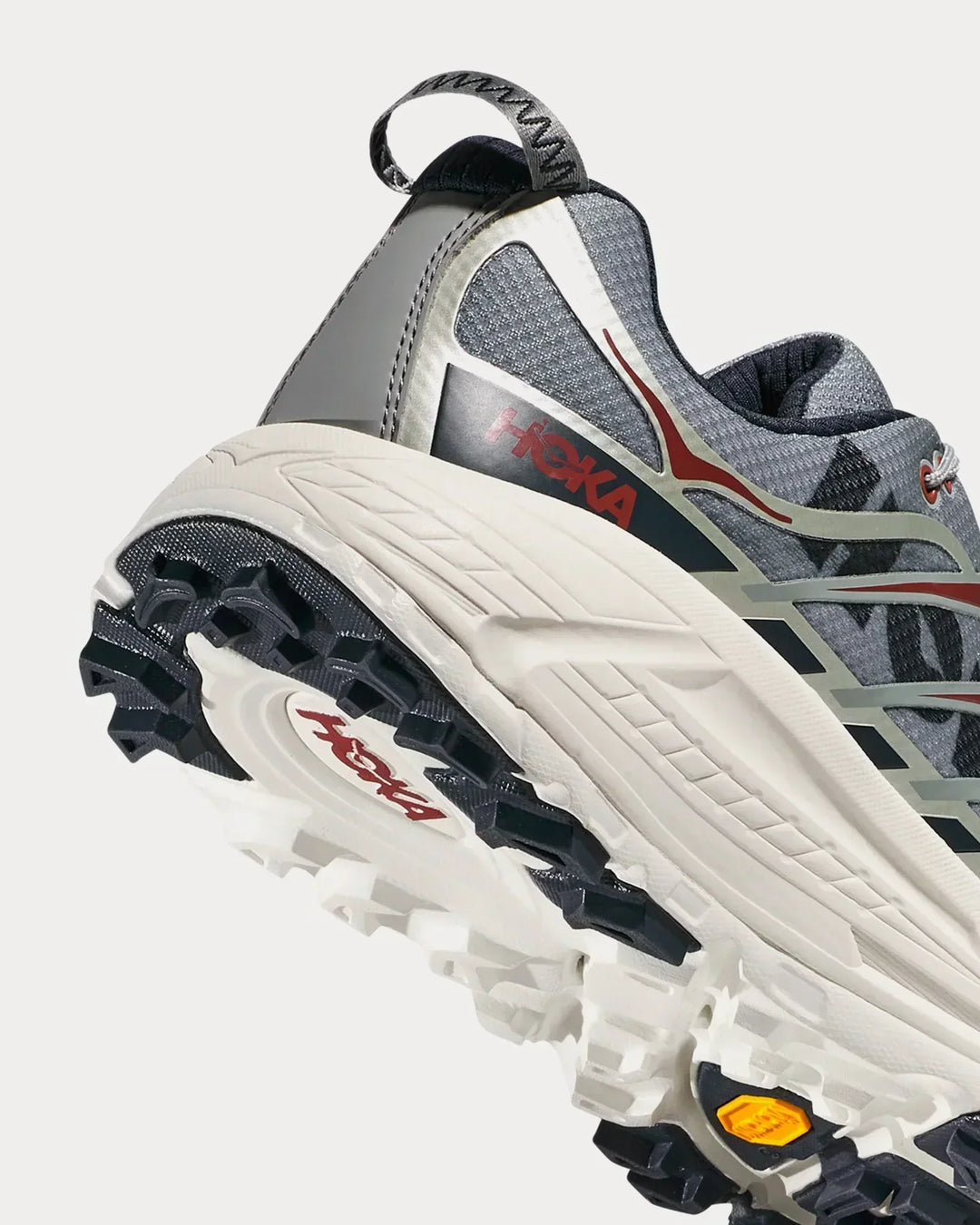 Hoka Mafate Three2 - Cinza/Vermelho