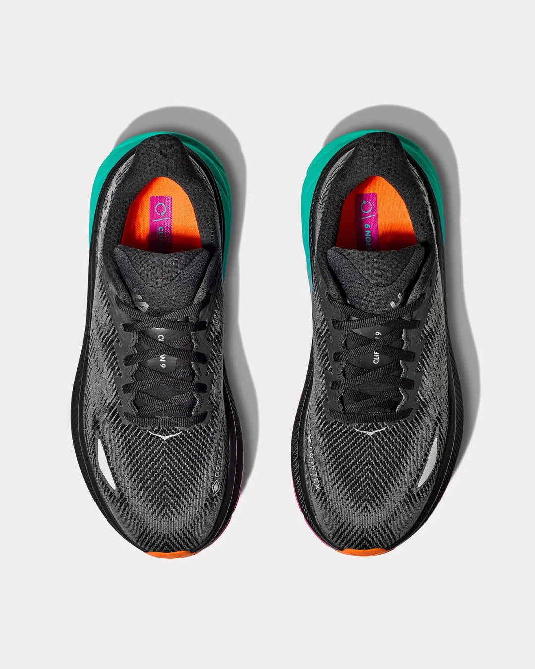 Hoka Clifton 9 GTX – Preto/Azul Claro