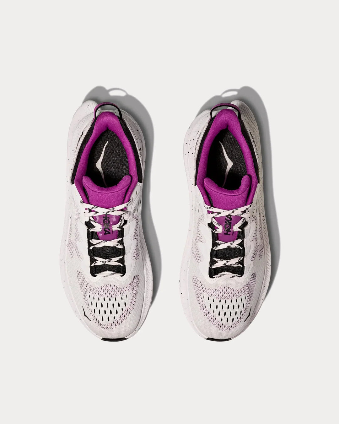 Hoka Kawana 2 – Branco/Flor Selvagem