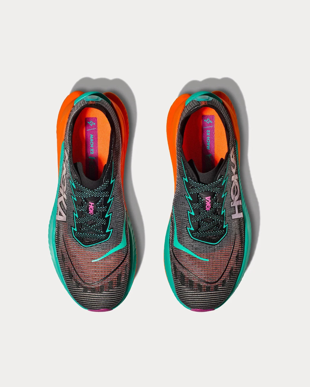 Hoka Mach X 2 – Preto/Azul Claro