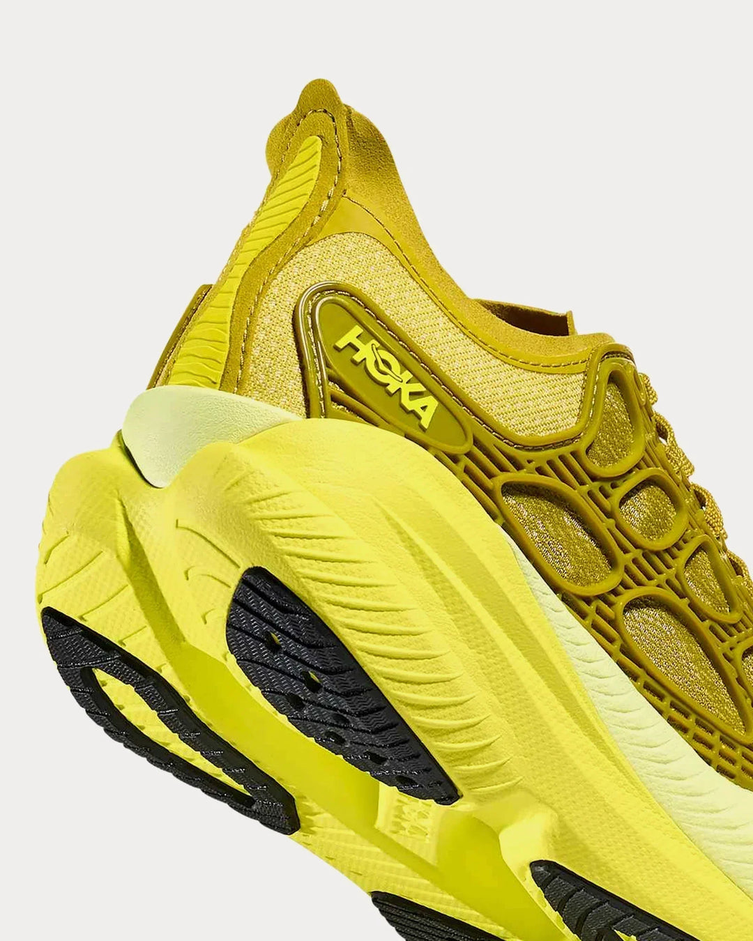 Hoka Mach X Caged - Amarelo Mostarda