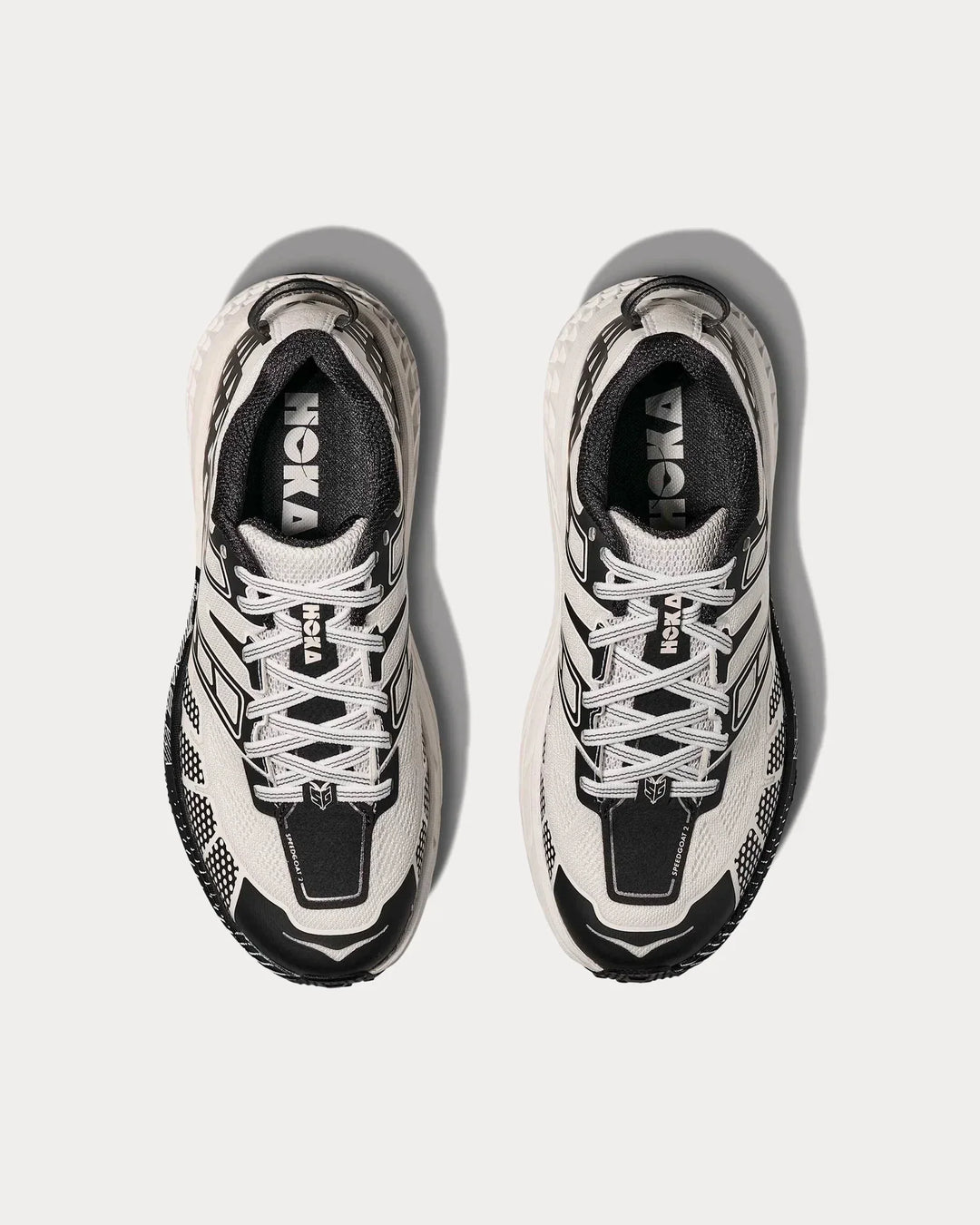 Hoka Speedgoat 2 - Branco/Preto