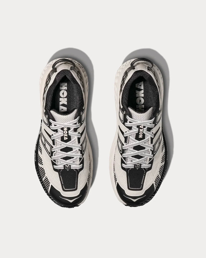 Hoka Speedgoat 2 - Branco/Preto