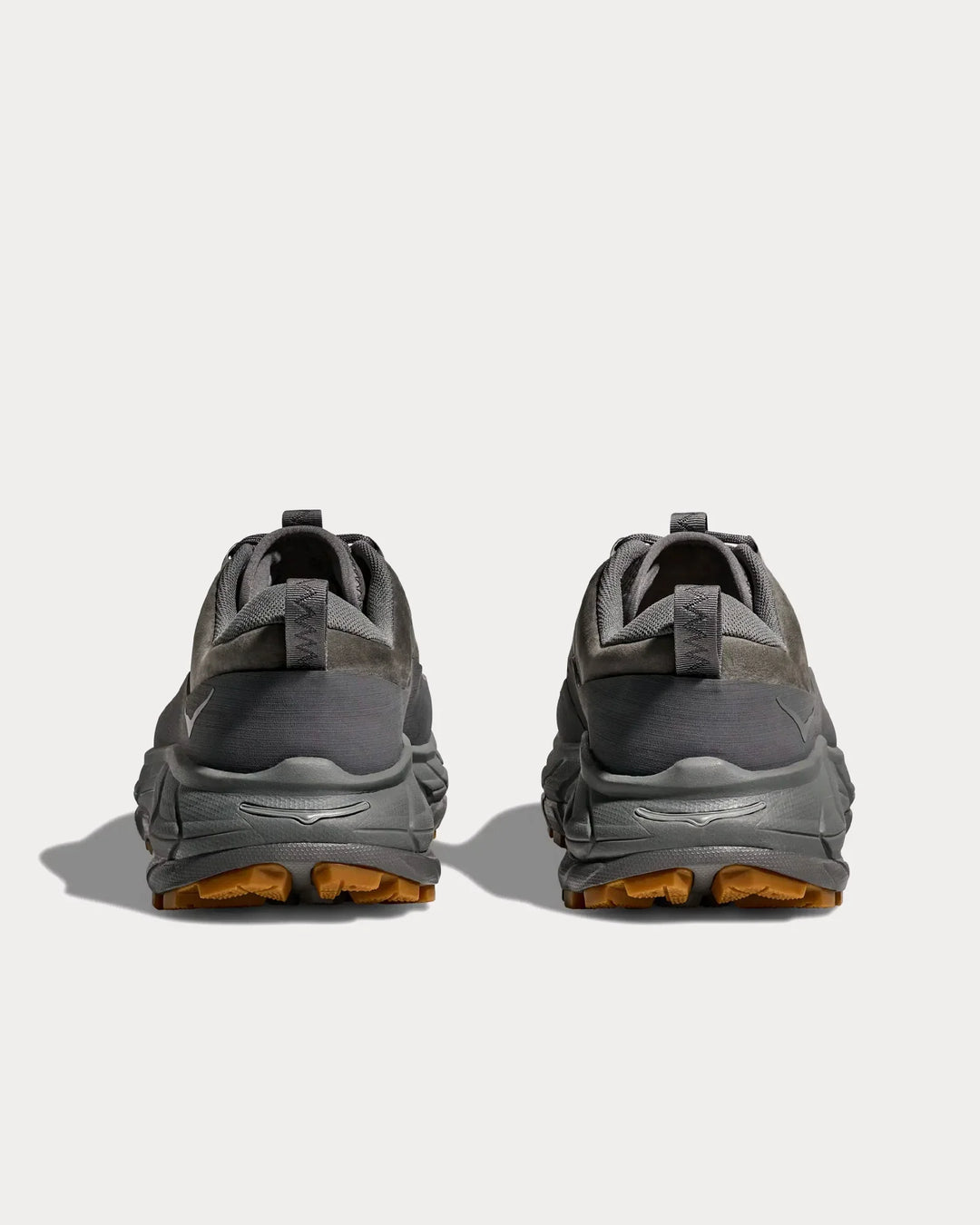 Hoka Tor Summit - Carvão/Cinza Escuro