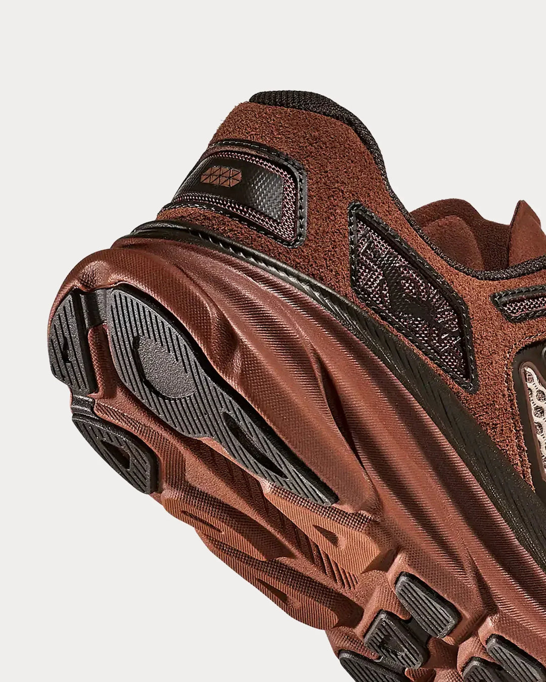 Hoka Clifton One9 S – Marrom/Cinza Escuro