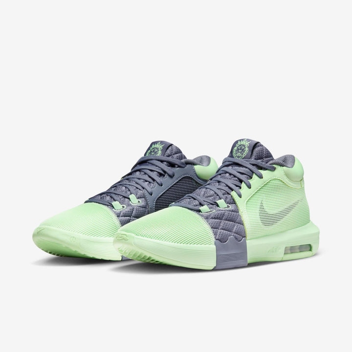 Tênis Nike LeBron Witness 8 - Verde Neon