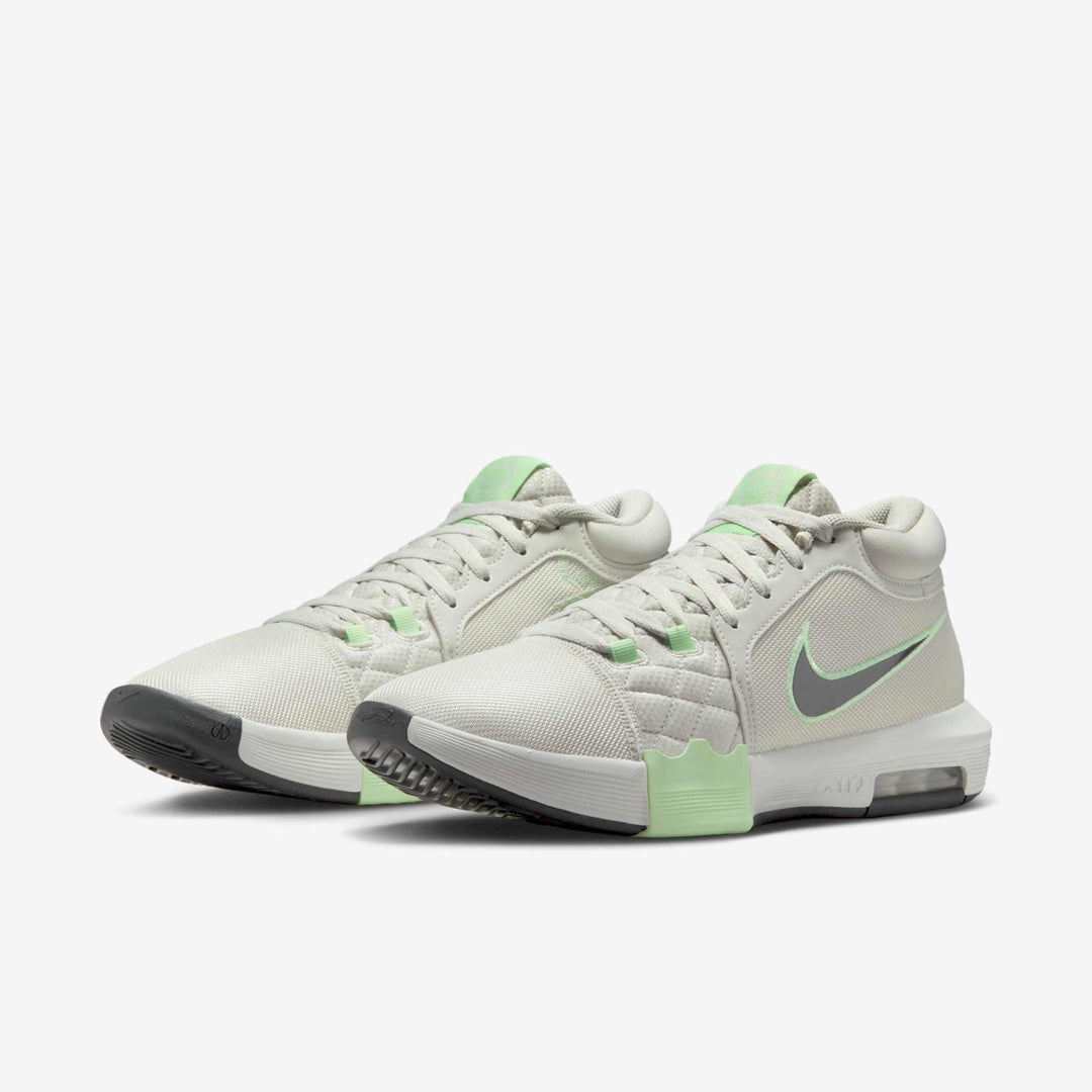 Tênis Nike LeBron Witness 8 - Bege