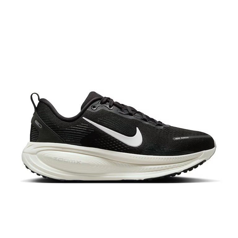 Tênis Nike Vomero 18 - Preto