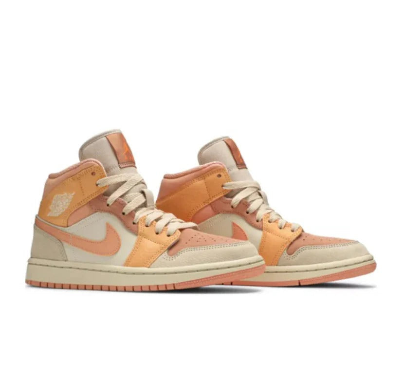 Air Jordan 1 Mid - Laranja/Bege