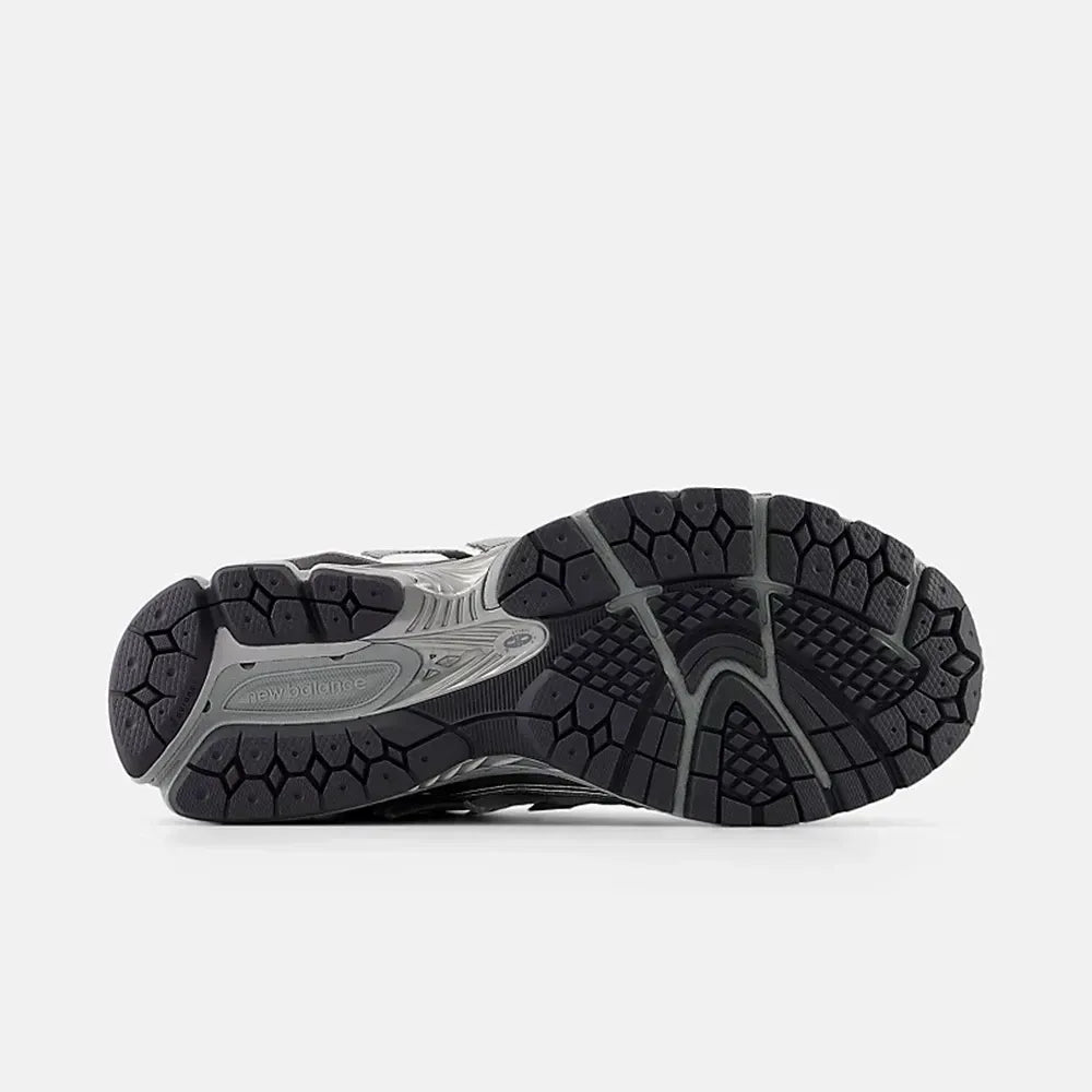 New Balance 1906A - Prata Metálico