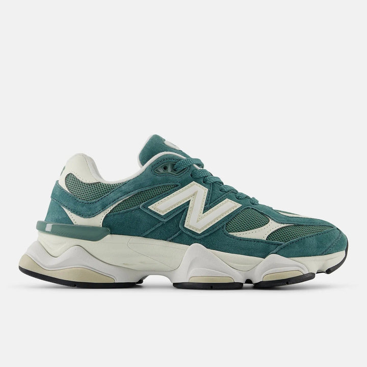 New Balance 9060 – Verde Abeto/Angora