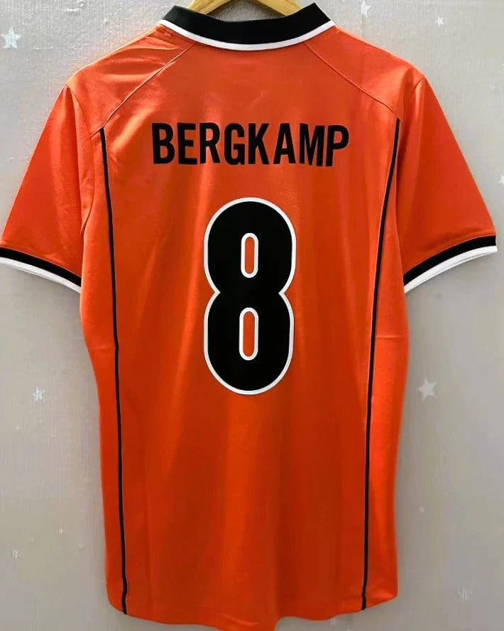 Camisa Retrô Holanda 1998/99 Home - BERGKAMP #8