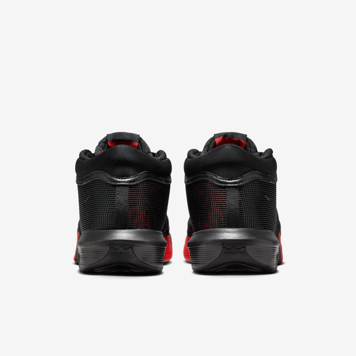 Tênis Nike LeBron Witness 8 - Preto II