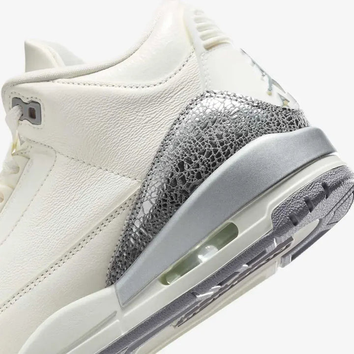 Air Jordan 3 - Sail Cement Grey