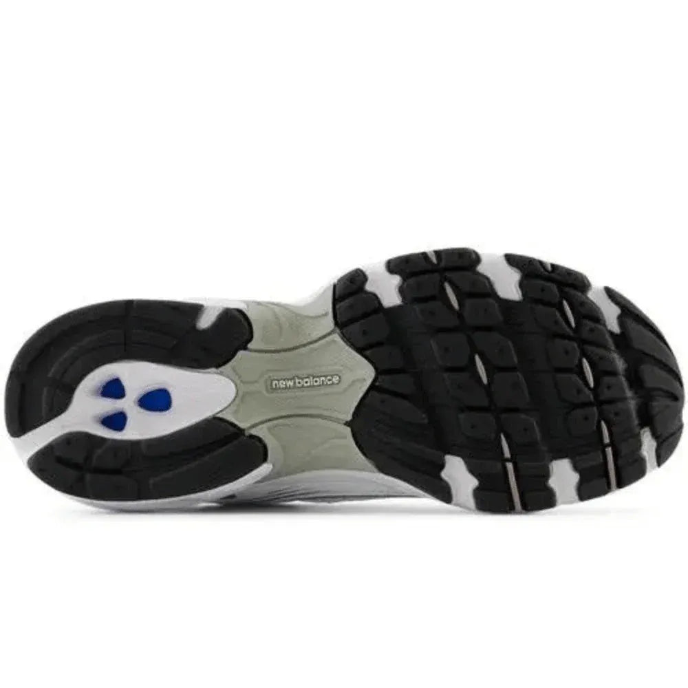 New Balance 530 - Branco/Prateado Metálico