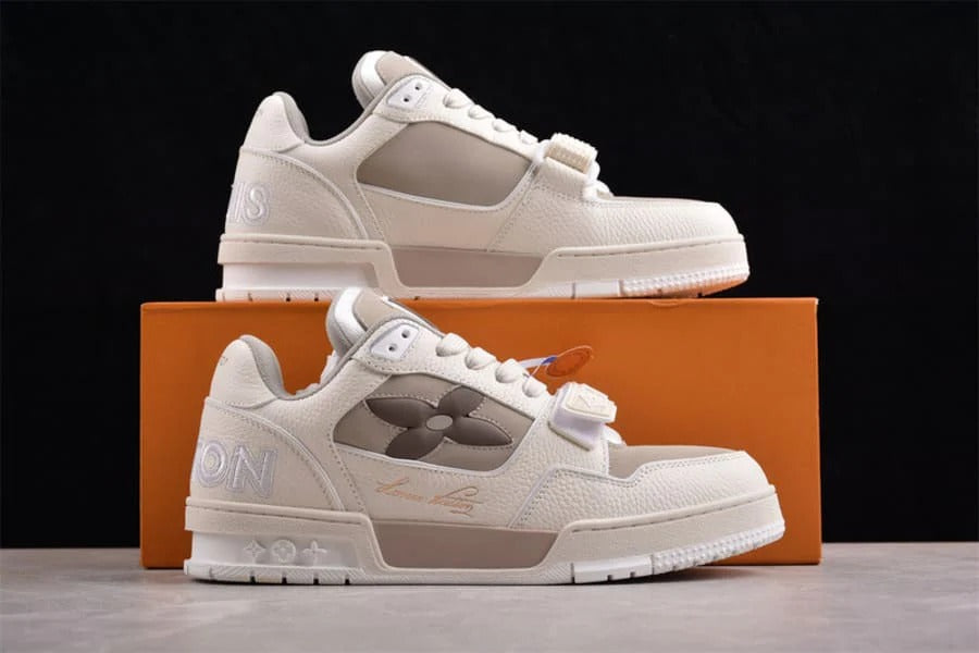 Louis Vuitton Trainer – Bege