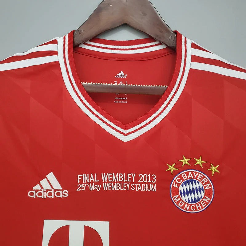 Camisa Retrô Bayern de Munique 2013/14 Home