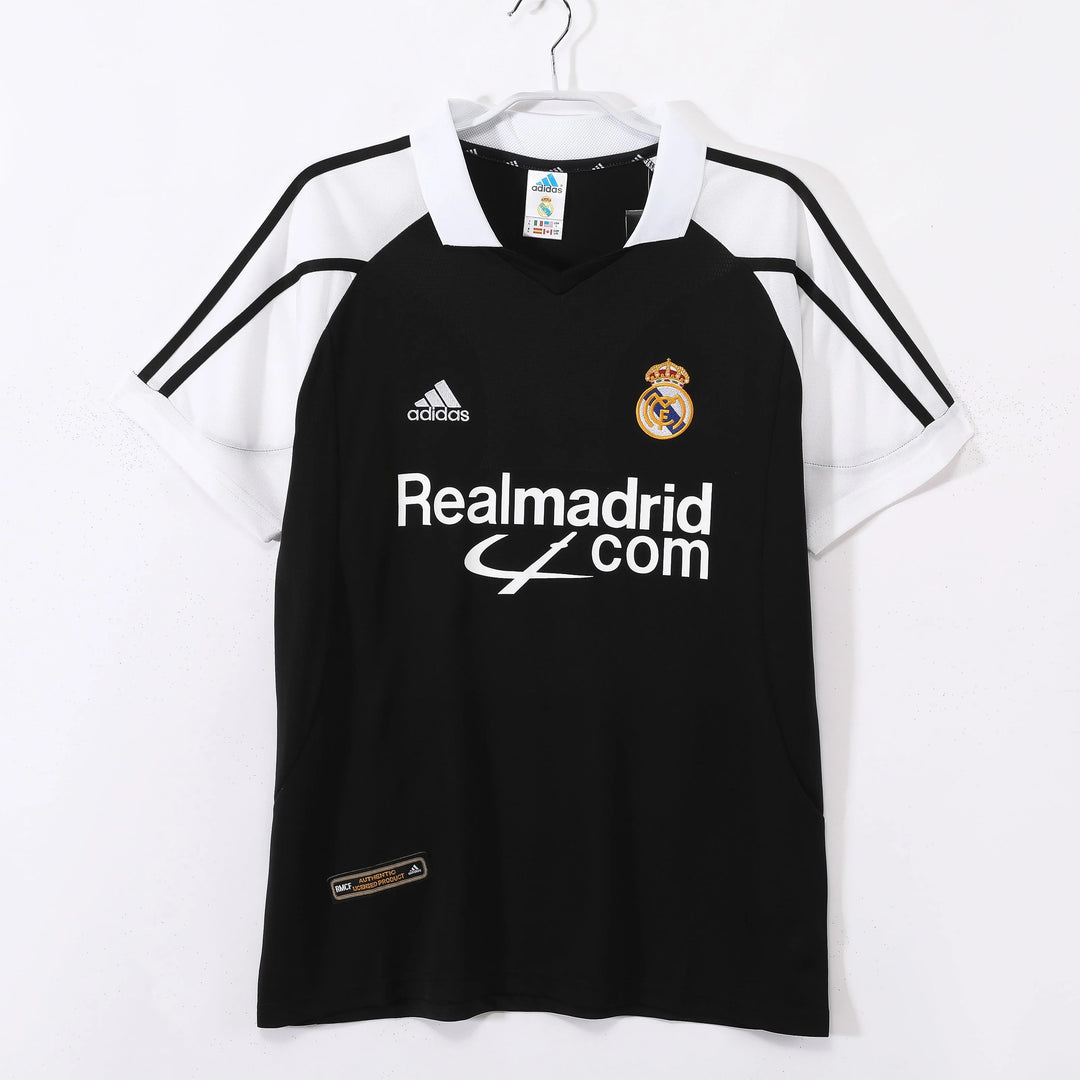 Camisa Retrô Real Madrid 2001/02 Away