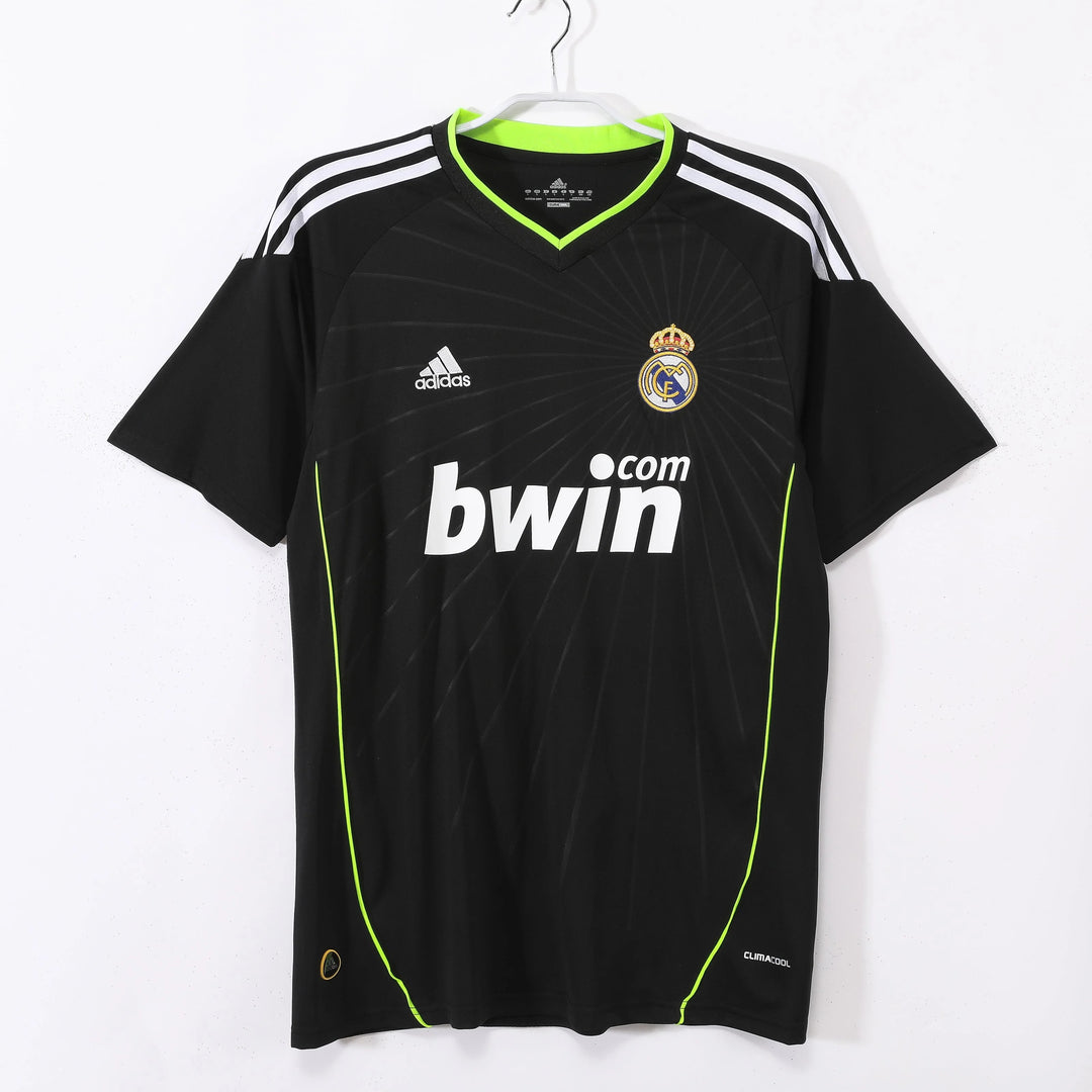 Camisa Retrô Real Madrid 2010/11 Away