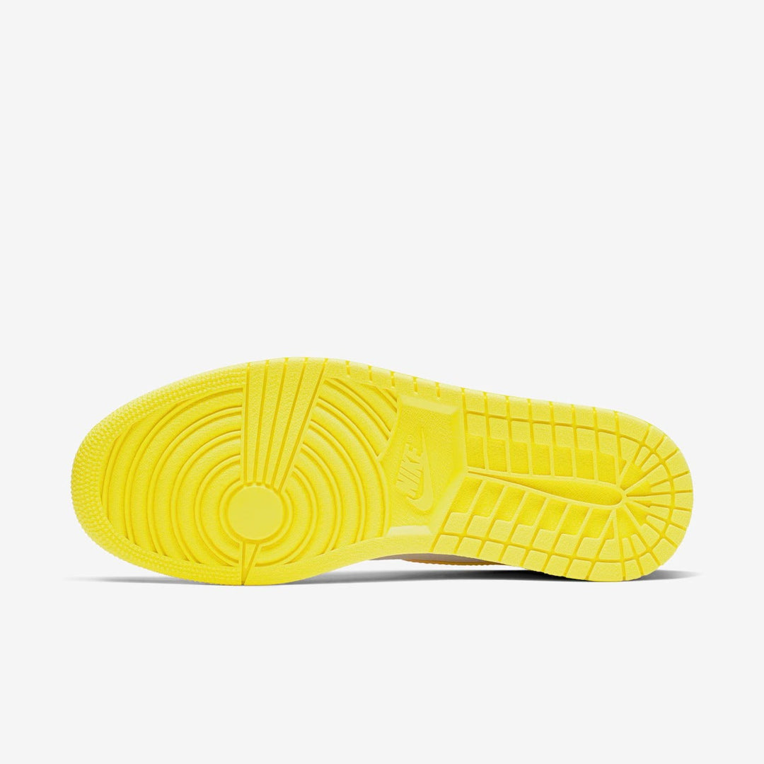 Jordan 1 Retro High First Class Flight - Branco/Amarelo