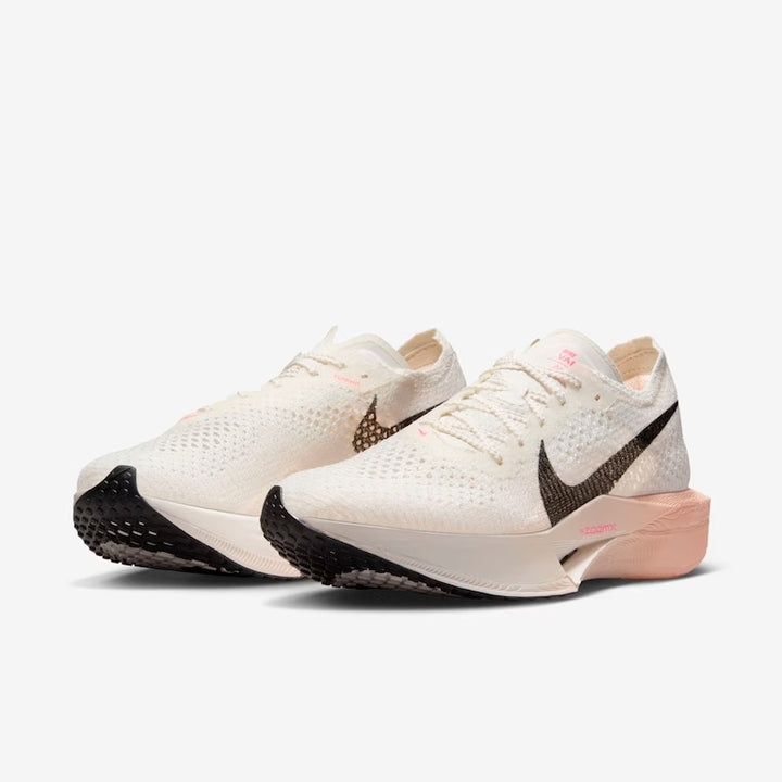 Tênis Nike ZoomX VaporFly 3 - Rosa Claro