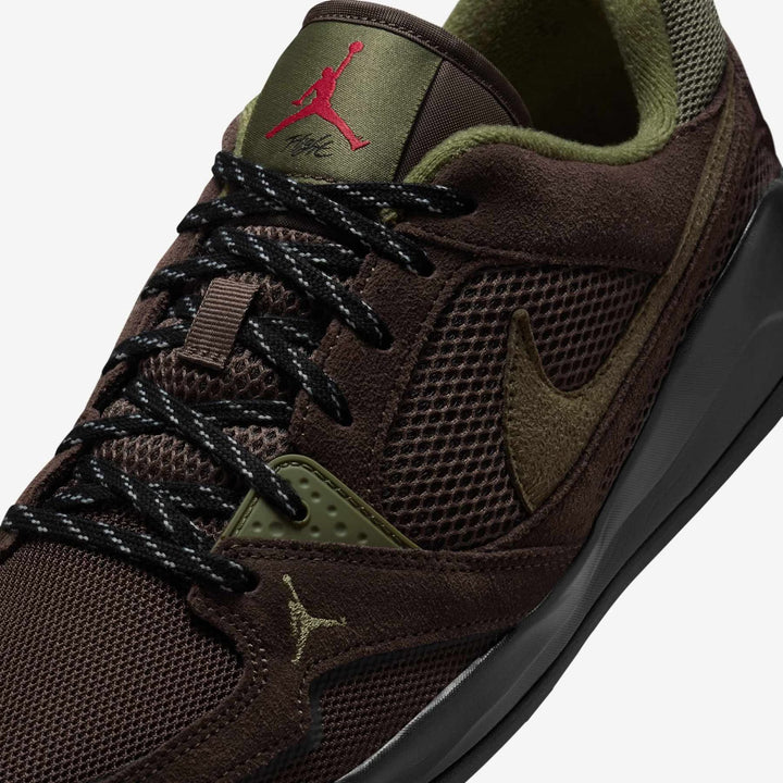 Tênis Nike Jordan CMFT ERA - Marrom