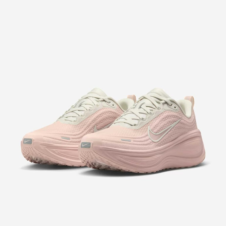 Tênis Nike Vomero Plus - Rosa Claro