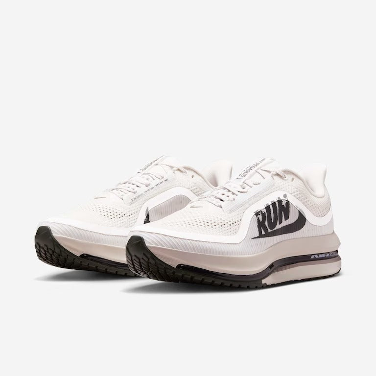Tênis Nike Pegasus Premium - Branco