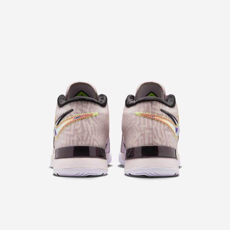 Tênis Nike LeBron NXXT Gen - Bege