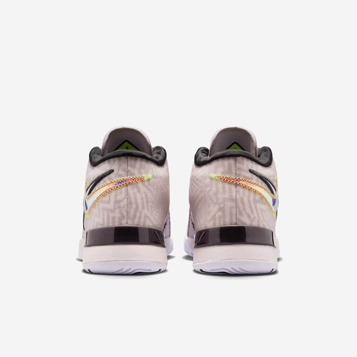 Tênis Nike LeBron NXXT Gen - Bege