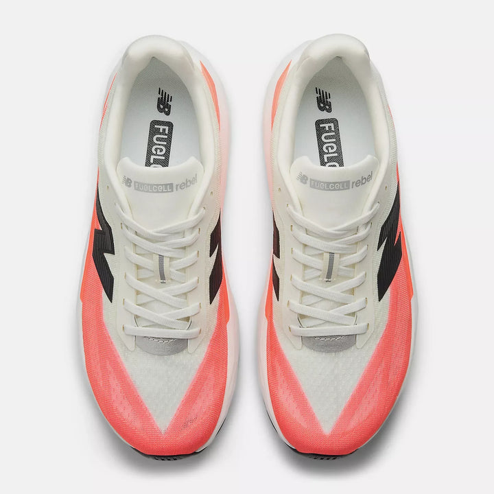 New Balance FuelCell Rebel v5 - Branco/Laranja