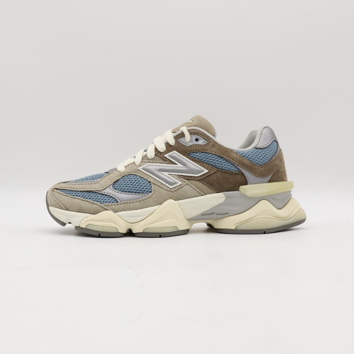 New Balance 9060 – Cogumelo/Azul