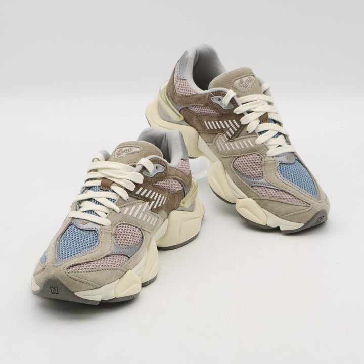New Balance 9060 – Cogumelo/Azul