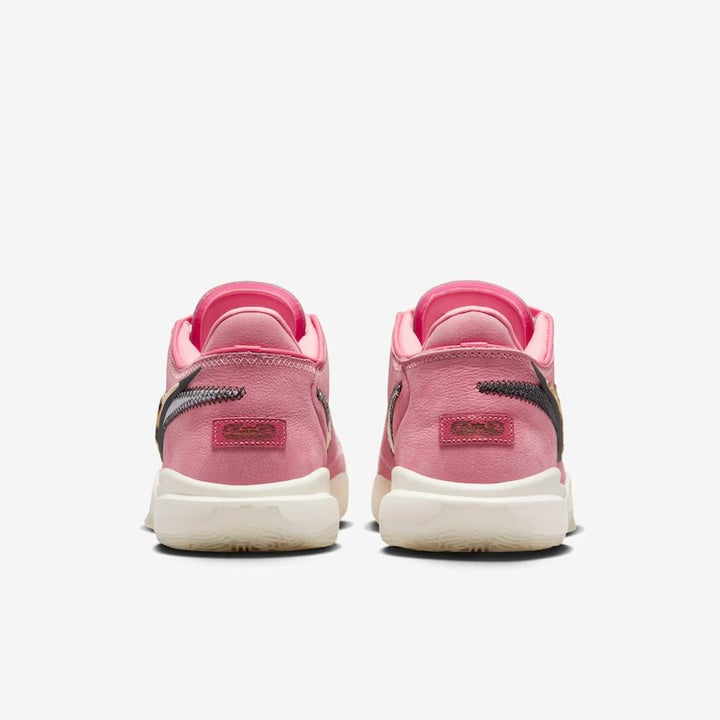 Tênis Nike LeBron 20 - Rosa