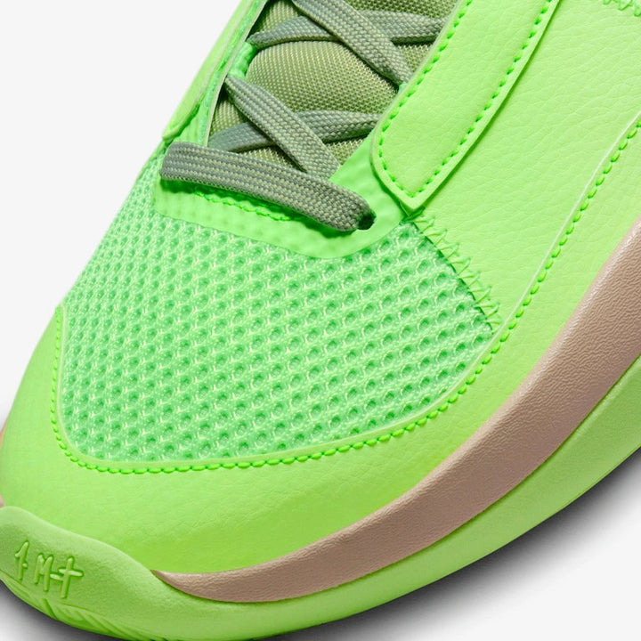 Tênis Nike JA 1 - Verde Neon