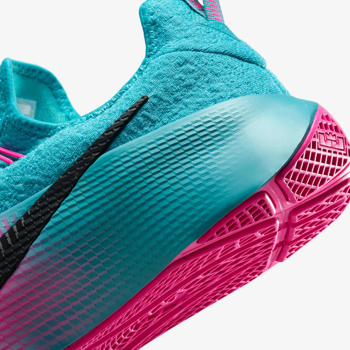 Tênis Nike LeBron TR1 - Turquesa