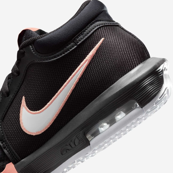 Tênis Nike LeBron Witness 8 - Preto