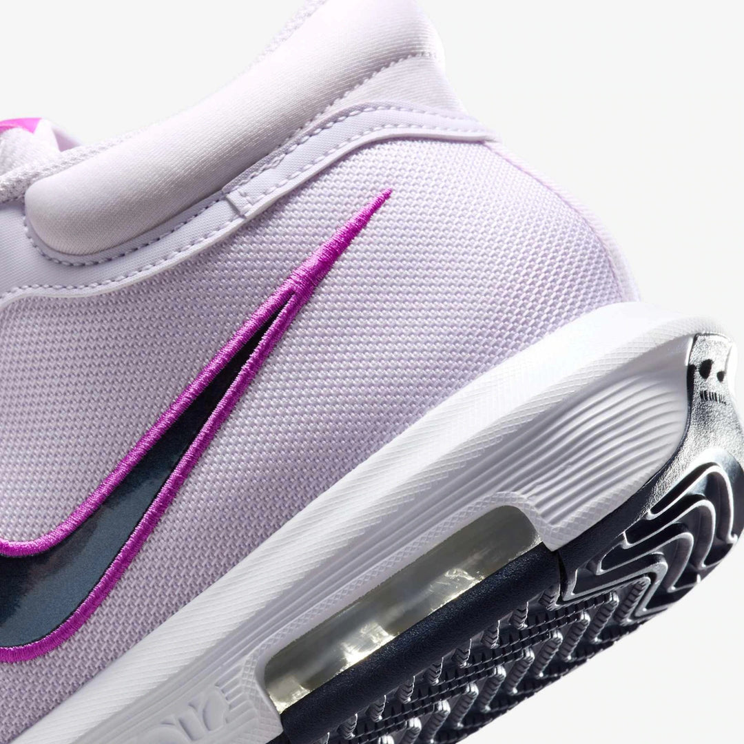 Tênis Nike LeBron Witness 8 - Rosa
