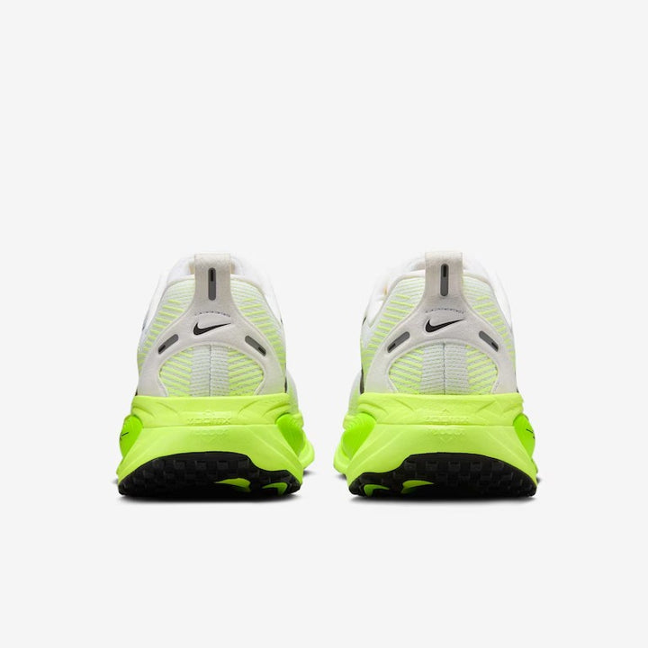 Tênis Nike Vomero 18 - Verde Neon