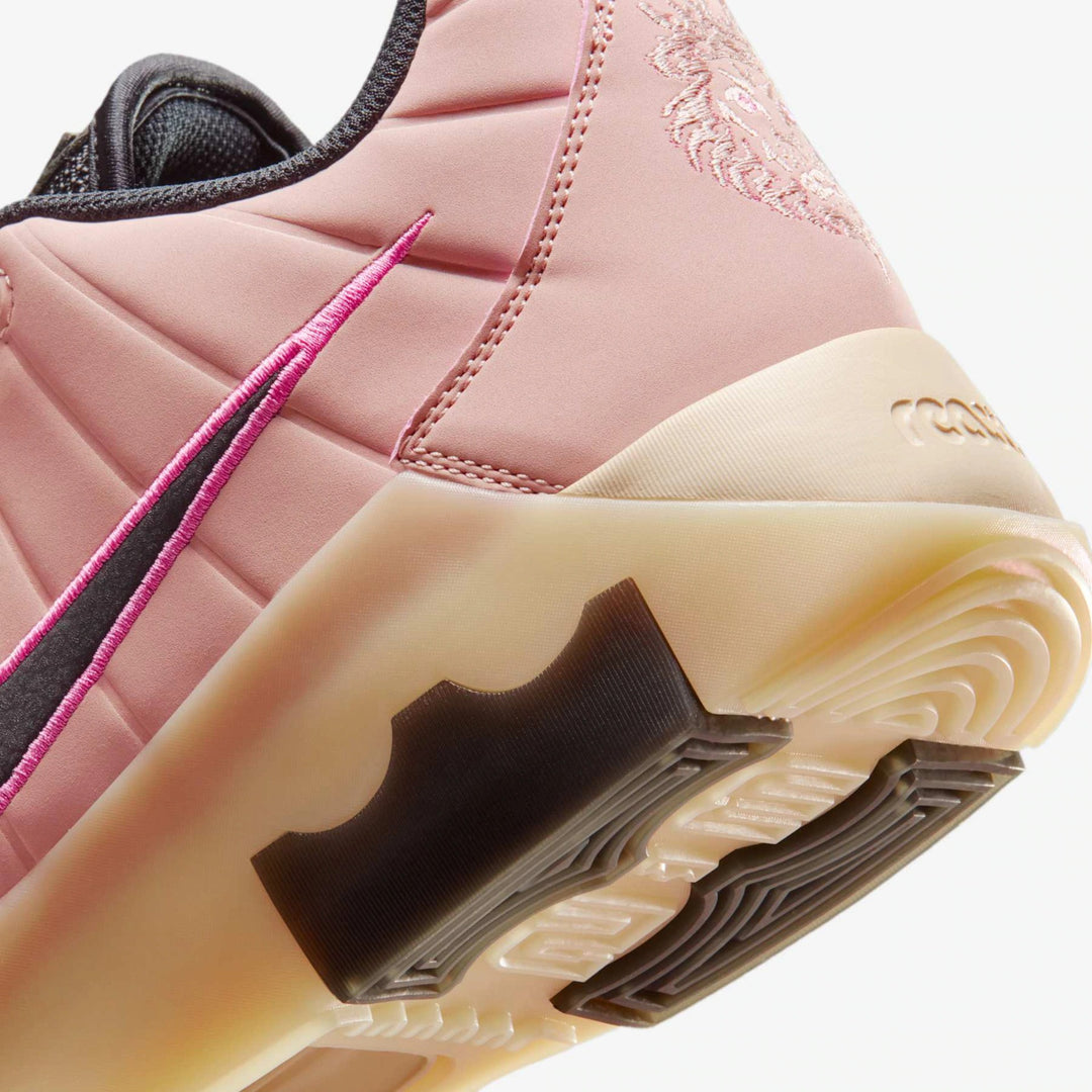 Tênis Nike LeBron Witness IX - Rosa