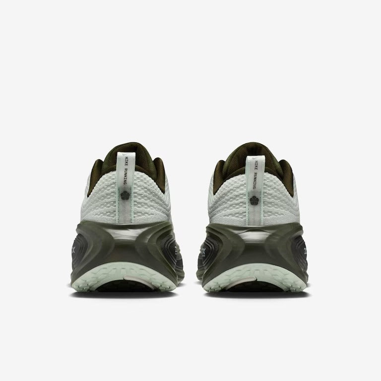 Tênis Nike Vomero Plus - Cinza