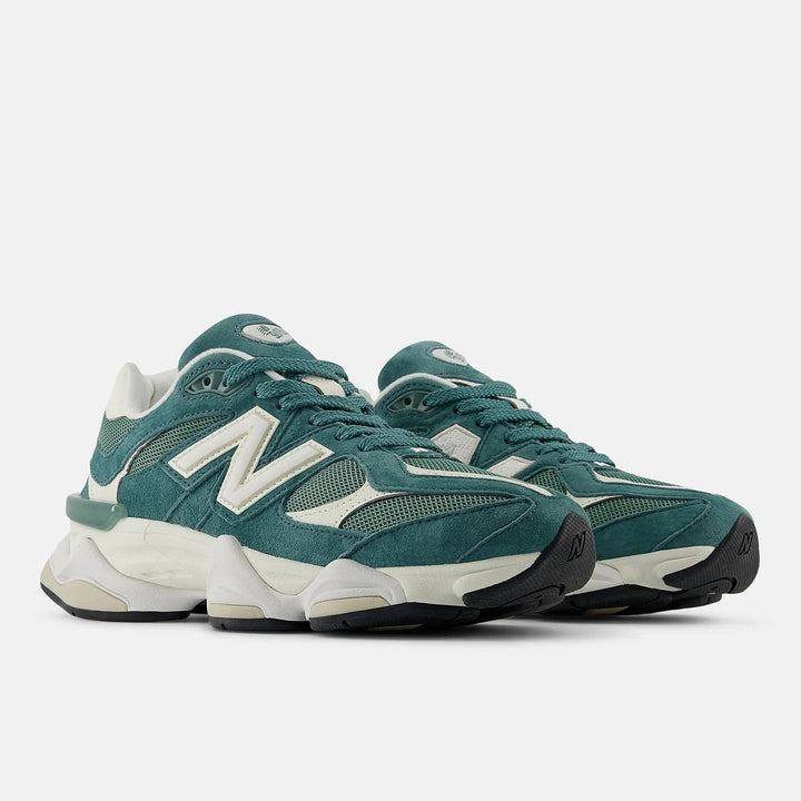 New Balance 9060 – Verde Abeto/Angora