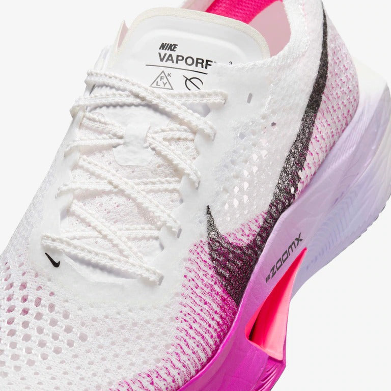 Tênis Nike ZoomX VaporFly 3 - Branco/Rosa