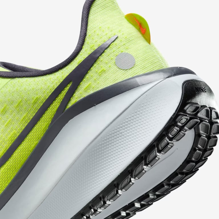 Tênis Nike Vomero 17 - Verde Neon
